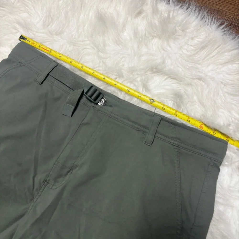 Gerry Men’s Forest Green Shorts size 36